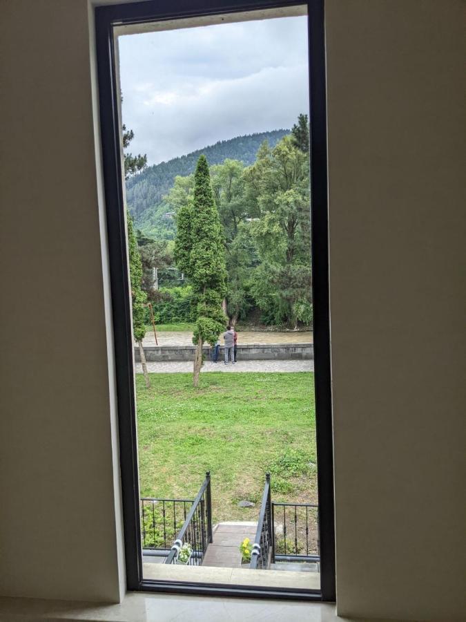 Riverside 博尔若米 外观 照片